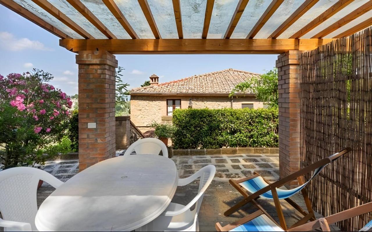 Agriturismo Casale Giulia Volterra Exterior photo