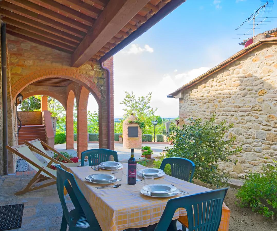 Agriturismo Casale Giulia Volterra Exterior photo