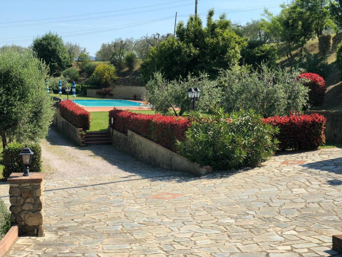 Agriturismo Casale Giulia Volterra Exterior photo